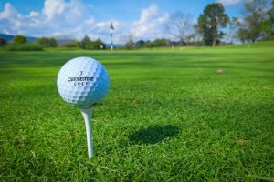 Playing on the Right Foot (Literally!): Choosing Golf Tees That Won’t Ruin Your Round